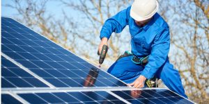 Installation Maintenance Panneaux Solaires Photovoltaïques à Montviron